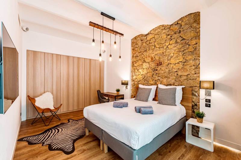 Contemporary Spacious Loft Available for Rent Near Croisette and Palais des Festivals in Cannes Ideal for Conferences and Events