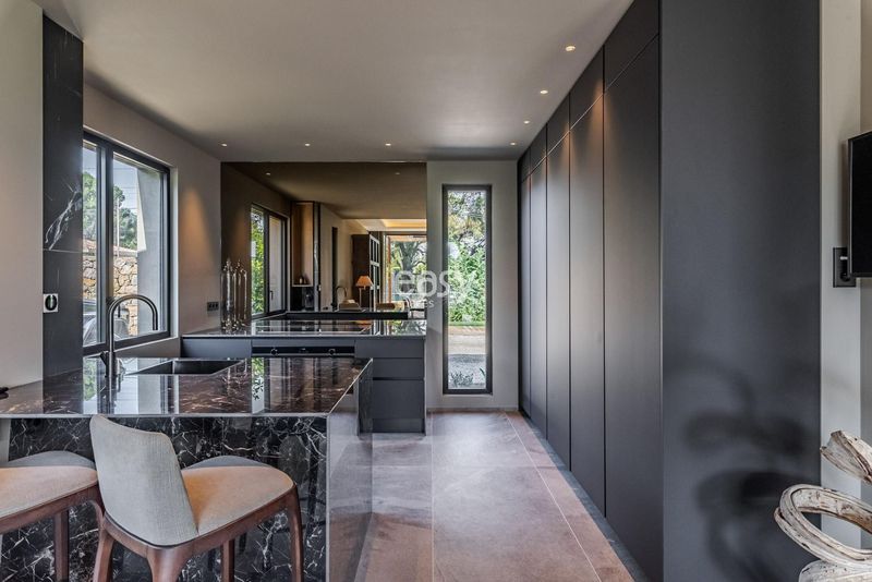 luxury house for a professional photo shoot located in Cannes, FRANCE