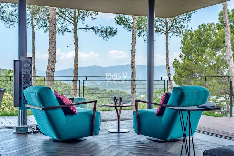 rent a unique and unusual venue in Nice, FRANCE