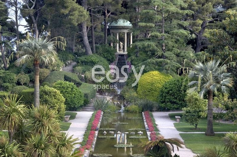 Location scouting and detailed site identification processes in the city of Nice