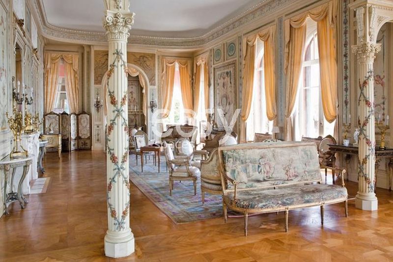 house rental with stunning sea views for filming and photographic productions in Nice and Cannes