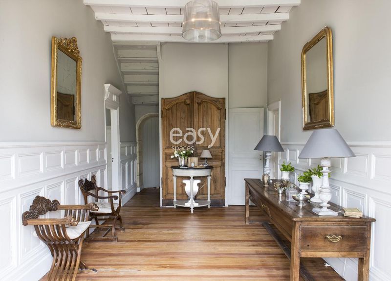 venue rental service for hosting special events in the 33 Médoc region