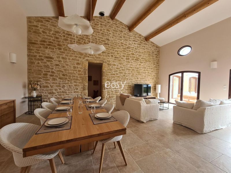 Rent a Unique and Unconventional Place for a Photoshoot in Avignon, FRANCE