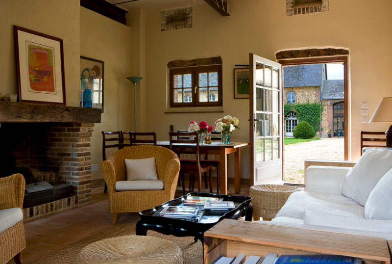 Set rental for photoshoots in the Perche region