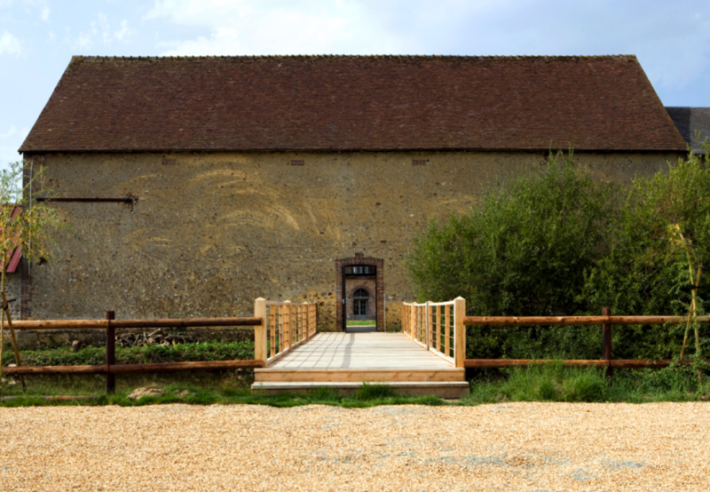 car launch location near Paris