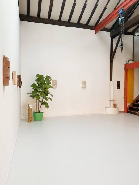 Showroom space available for rent in Marseille, France, ideally suited for commercial and promotional activities