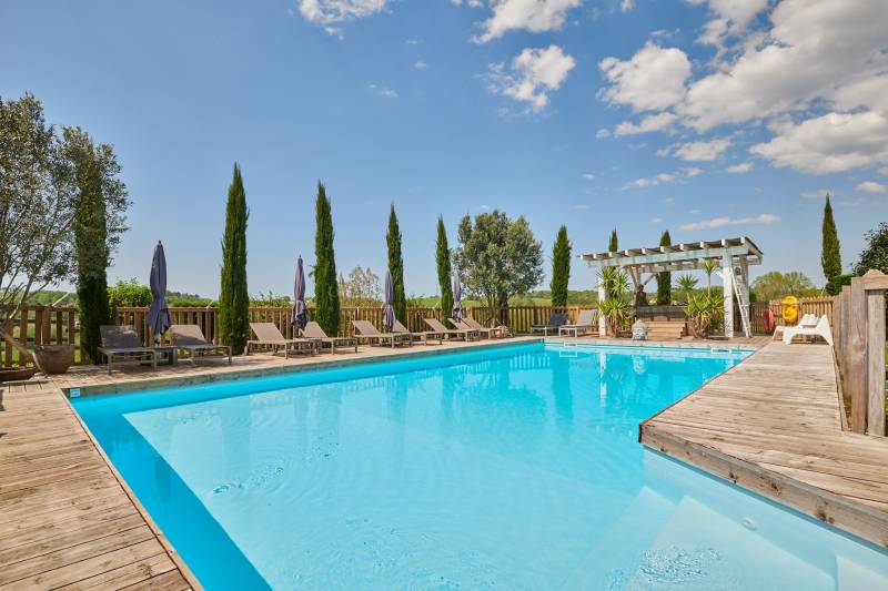 Event venue with swimming pool located on the beautiful Basque coast in FRANCE