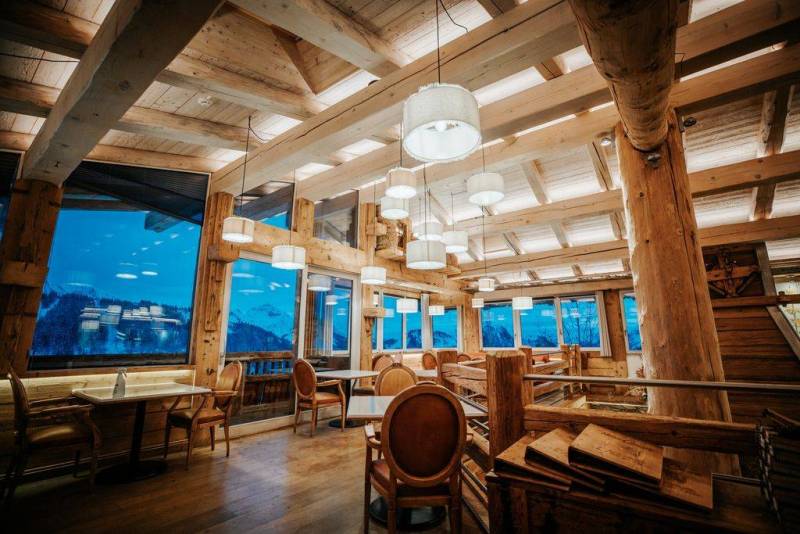 rent an event space for a photoshoot