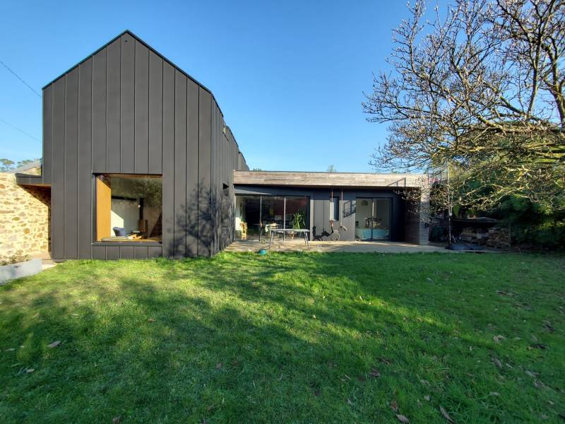 Contemporary house for a photo shoot in Nantes, France