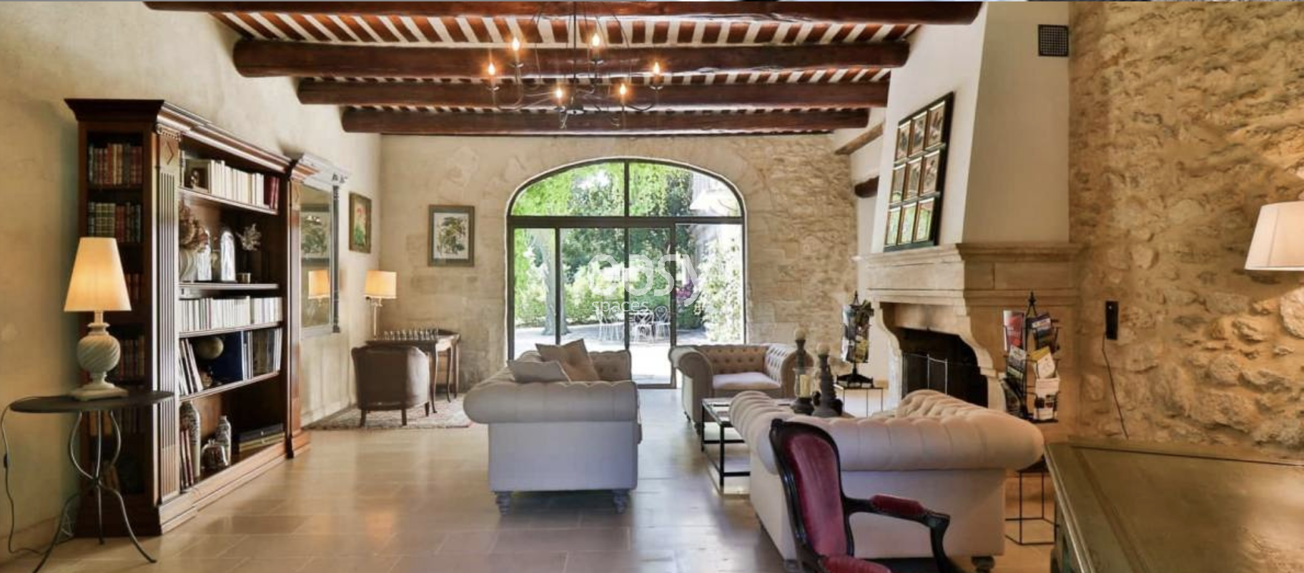 Filming location in the historic city of Avignon, France