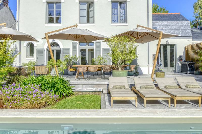 beautiful house available for rent for photo shooting in Nantes, FRANCE