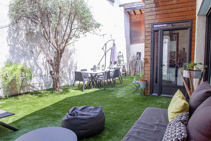 Renting a Loft, a Filming Location for Movies and Photographic Shoots in Toulouse, FRANCE