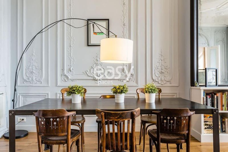 movie set location rental in Marseille, department 13, suitable for film productions