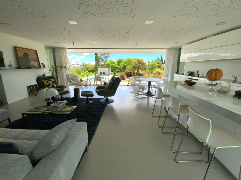 Villa rental for a photoshoot in Montpellier