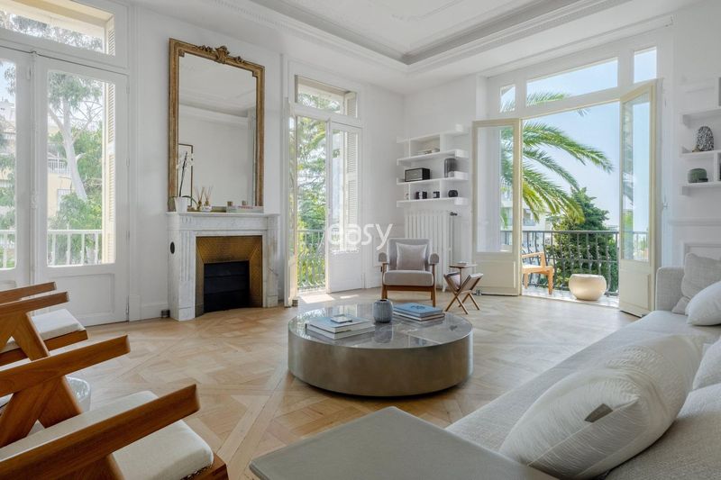 filming location for movie shooting in the beautiful city of Nice, FRANCE