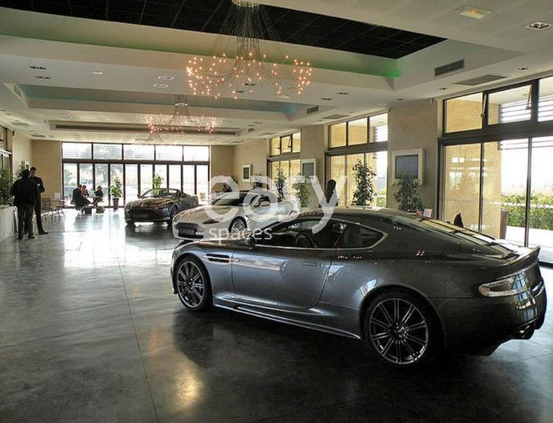 rent a venue for hosting a vehicle exhibition event in the PACA region