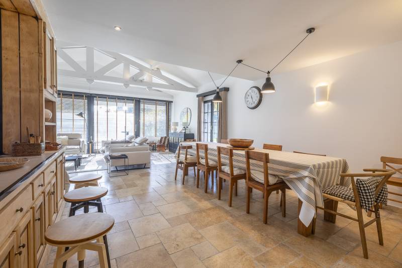 Chalet available for rent in FRANCE for professional photography production purposes