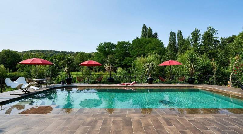 An unusual location for filming in Paris