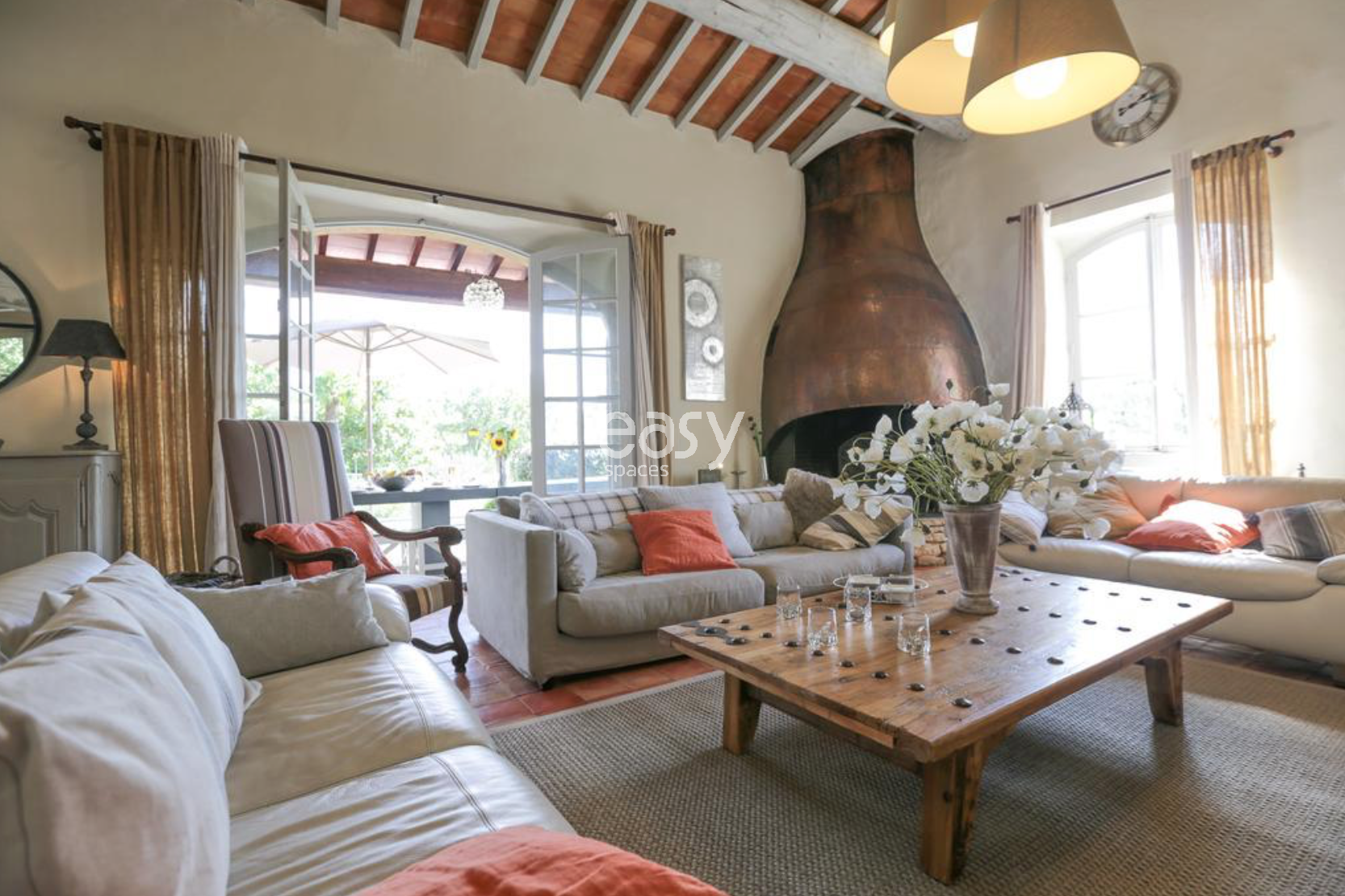 Organization and Coordination of Your Receptions in the Most Beautiful and Prestigious Locations Throughout France