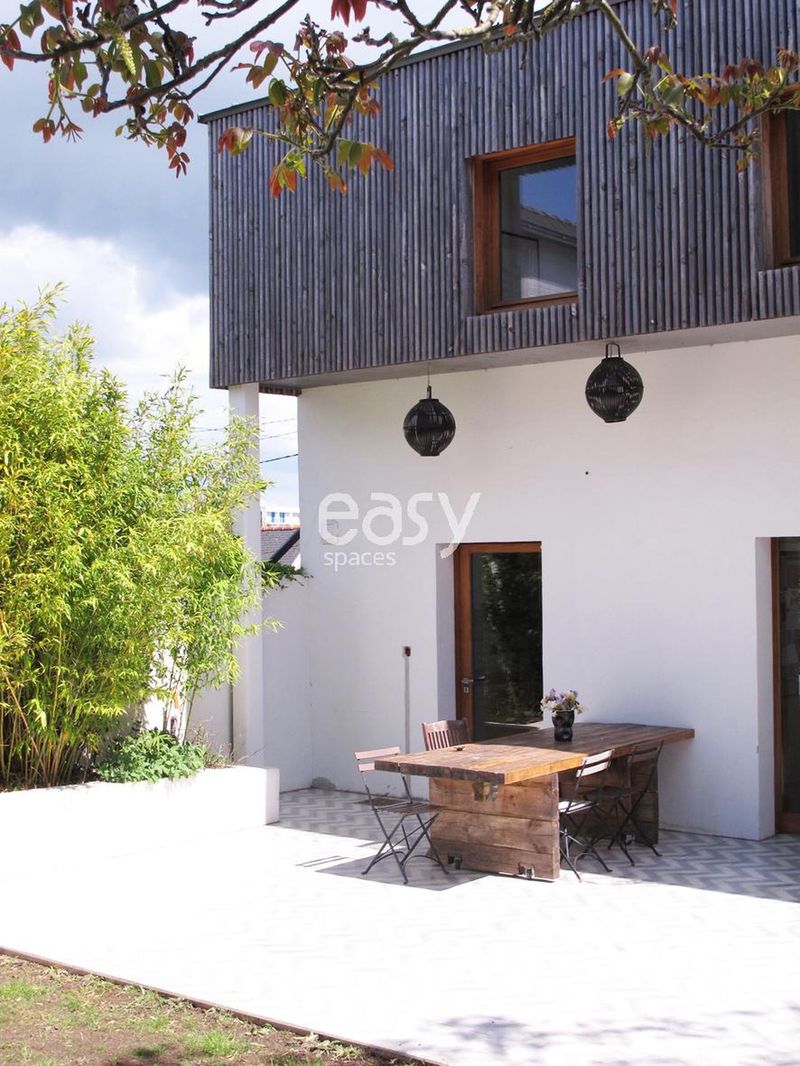 rent a filming location with authentic Scandinavian style decoration in Brittany region