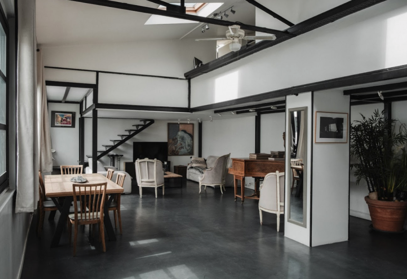 Rent an industrial loft for a photoshoot in Paris