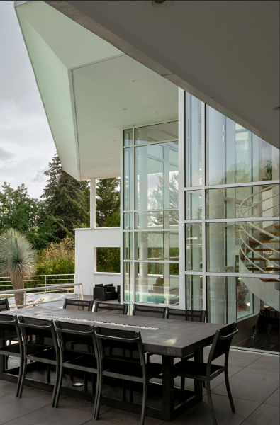 Contemporary 1970s villa for rent for a photoshoot in Paris