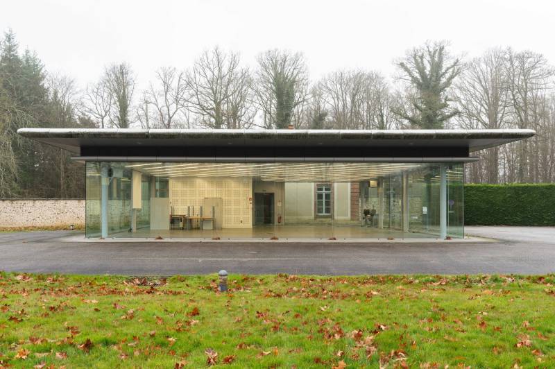 Rent an unusual venue for photo shoots, filming and events near Paris