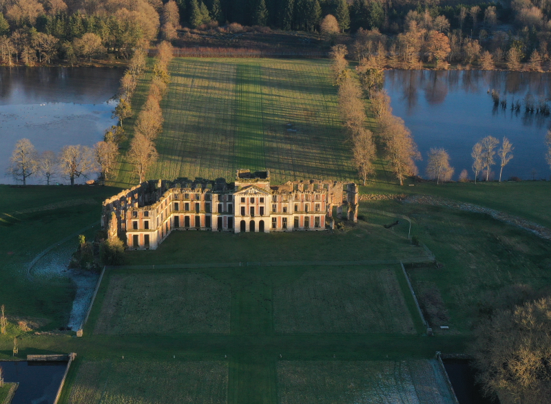 Rent an unusual venue for photo shoots, filming and events near Paris