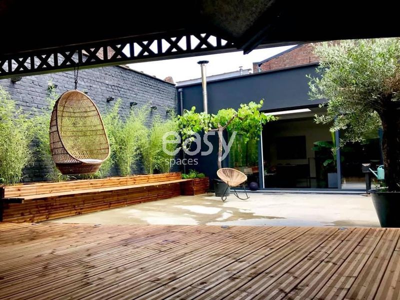 event venue with outdoor space located in Lille suitable for various occasions
