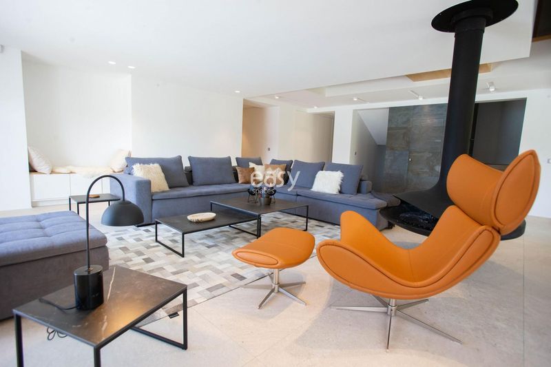 set design and decoration specifically created for photo shoots in Annecy