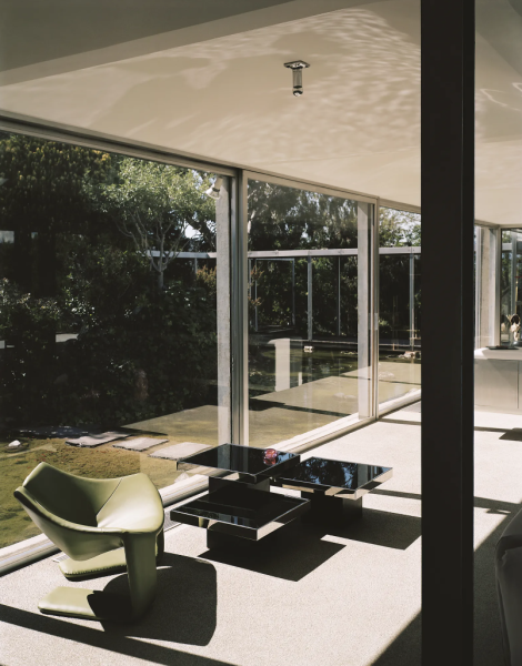 Rent a 1970s villa in FRANCE specifically for a photoshoot in Cannes with all necessary amenities included