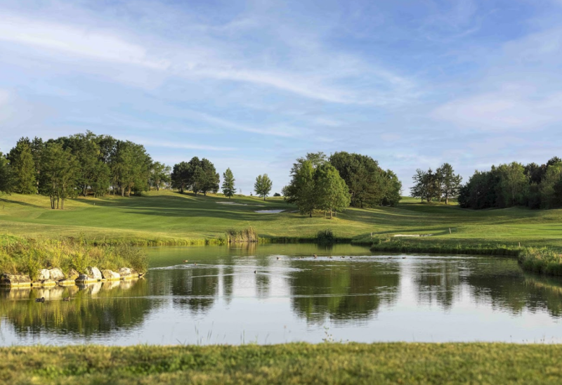 renting a golf course for a photoshoot in Paris