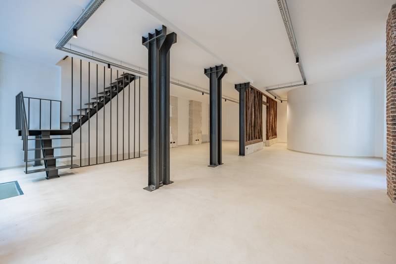 Venue for a cocktail party in the heart of the center of Paris, FRANCE