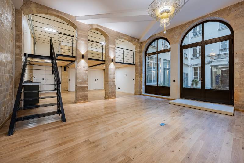 Unusual and remarkable event venue located in the heart of Paris, FRANCE