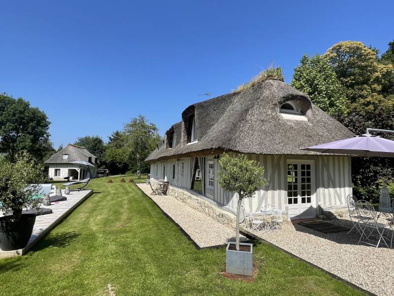 House in the French countryside available for rent specifically for professional photoshoots and shooting sessions