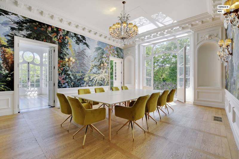 castle available for rent in FRANCE specifically for professional photo shoots and filming projects in the Paris area