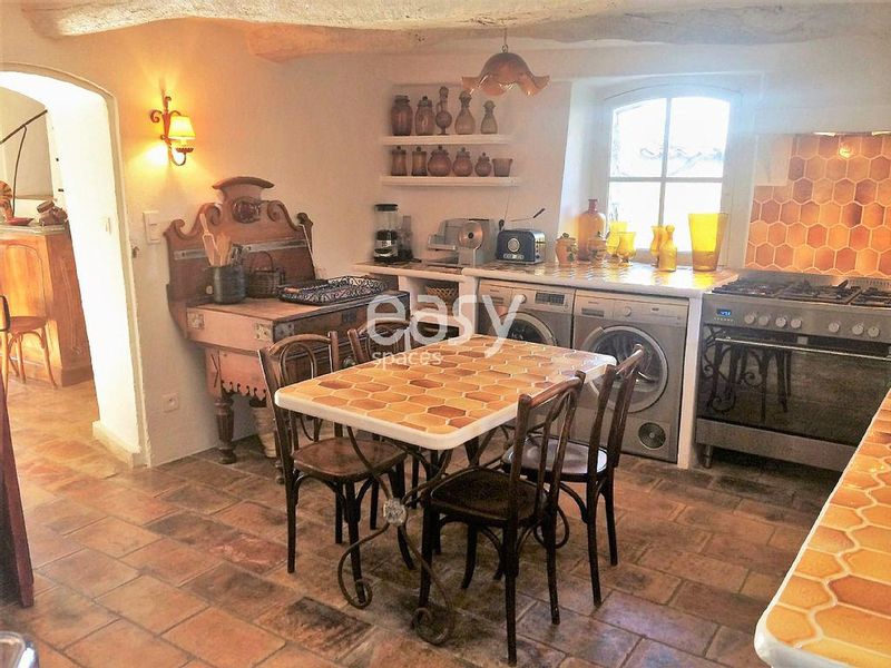 Rental of a charming villa with exposed stone walls in the beautiful areas around Cannes, Nice, and Monaco