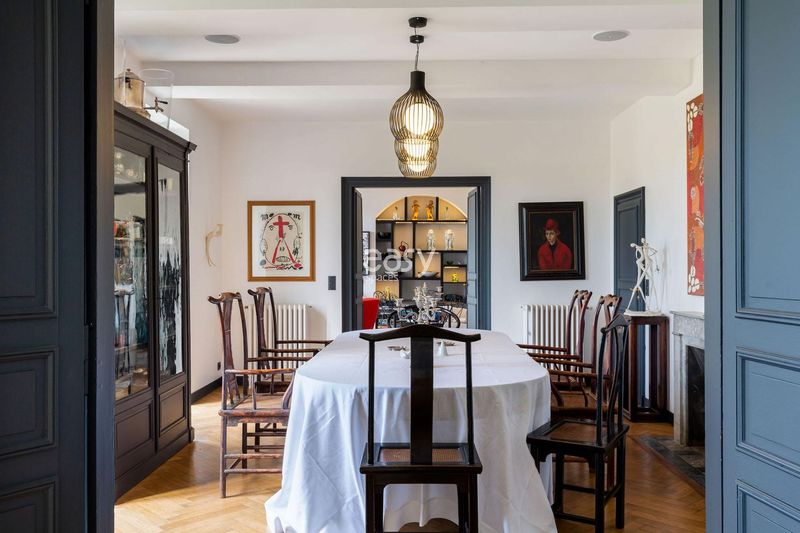 filming location in the beautiful city of Biarritz, FRANCE