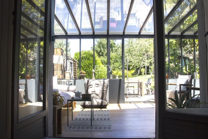 a secret and exclusive event venue located in the heart of Paris