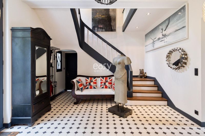 private house available for rent for professional photoshoots in Biarritz, FRANCE