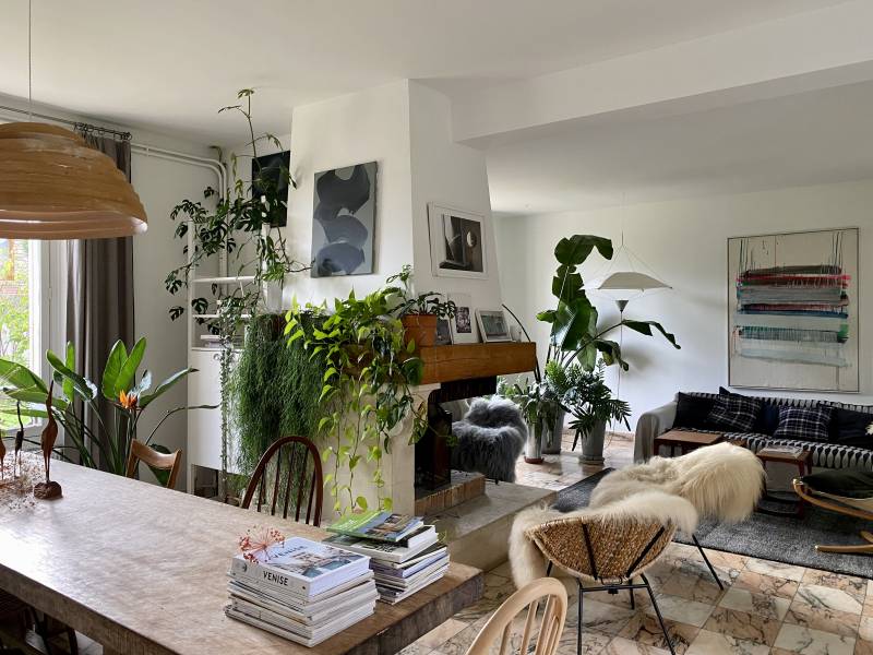 Bucolic and Picturesque Location Perfect for a Photoshoot in Paris, France