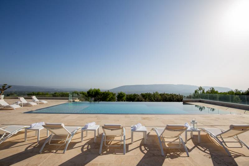 Renting Your House for a Professional Photo or Video Shooting Session in FRANCE