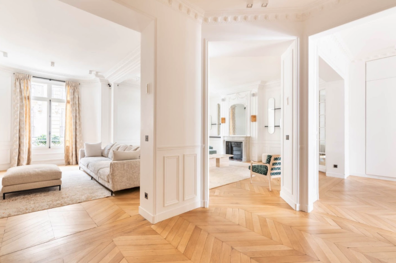 Haussmann-Style Apartment for rent for photo shoots, filming and events in Paris