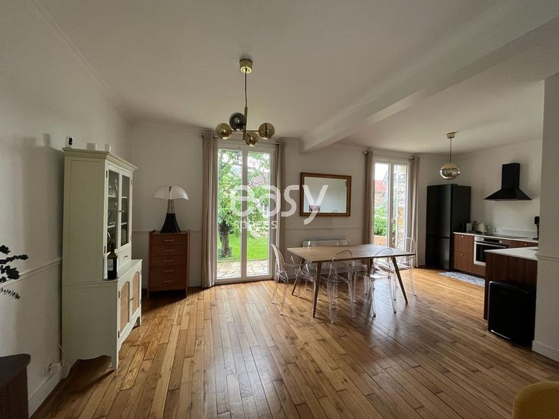 House Available for Rent Perfectly Suitable for Film Shoots in the Île-de-France Region, FRANCE