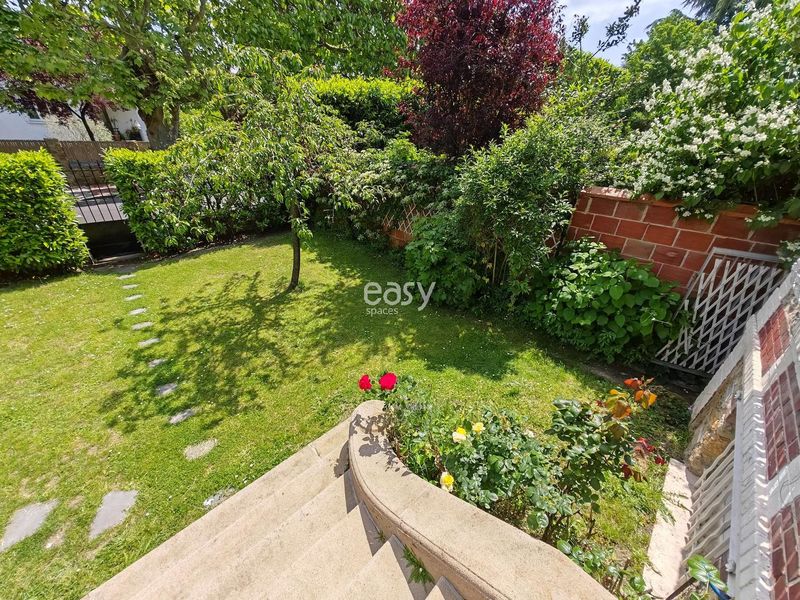 filming location with garden in Paris, FRANCE, featuring a beautiful outdoor setting ideal for various production needs