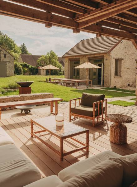 location in FRANCE ideal for lifestyle photoshoots in the city of Paris