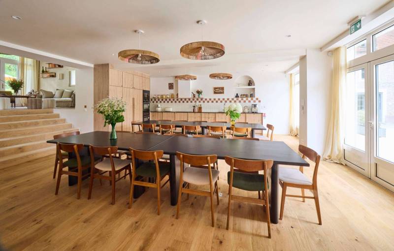 rent a house with a garden in Paris