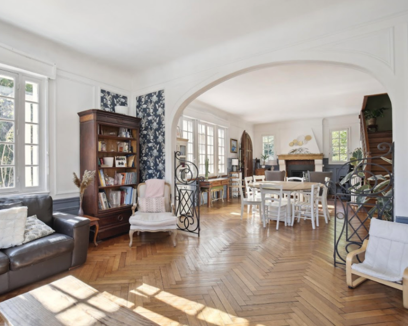 House for rent for filming in Paris