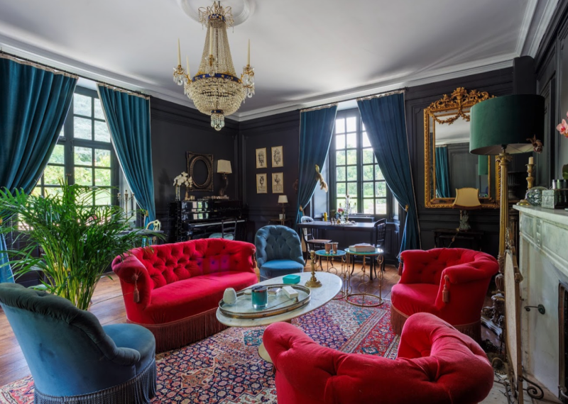 Castle rental for filming, photoshoots, and events near Rennes in France