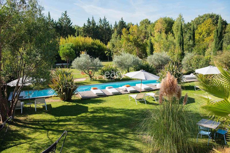 Contemporary villa located in Aix en Provence, France, perfectly designed for professional photo shoots